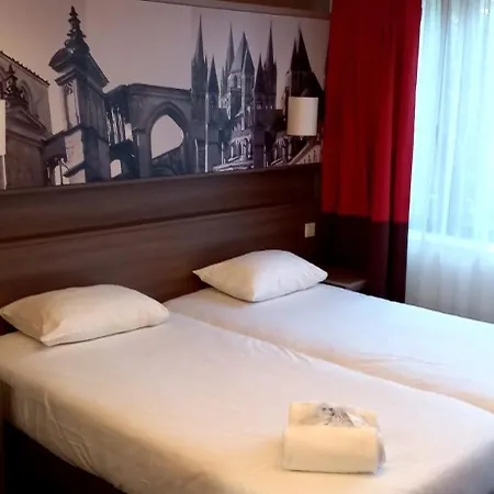 B&B Home Caen Centre Gare