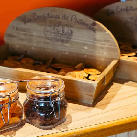 Centre Gare 3* קאין