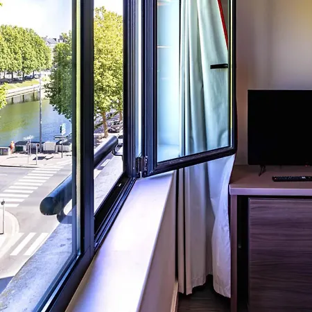 B&B Home Caen Centre Gare 4*