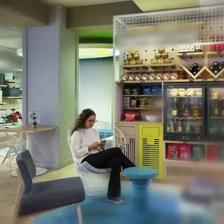 Centre Gare 3* קאין