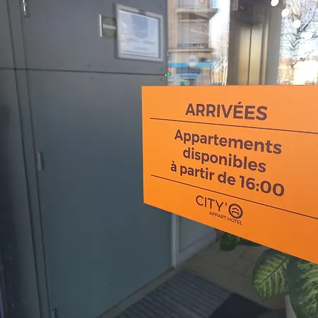 Centre Gare מלון דירות קאין