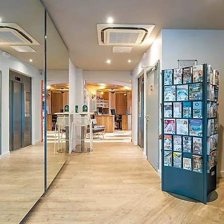 Centre Gare Aparthotel Caen