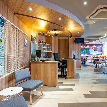 Centre Gare 公寓式酒店 3*